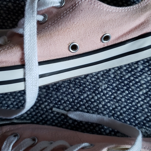 Pink Converse Chucks - Picture 5 of 7
